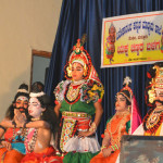 ಯಕ್ಷಚಿಣ್ಣರ ಬಳಗ ಮಠಂತಬೆಟ್ಟುವಿನಲ್ಲಿ
